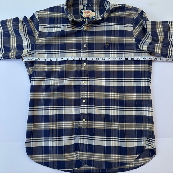 Men’s Brooks Brothers Flannel Shirt
Size Large - Picture 5 of 9